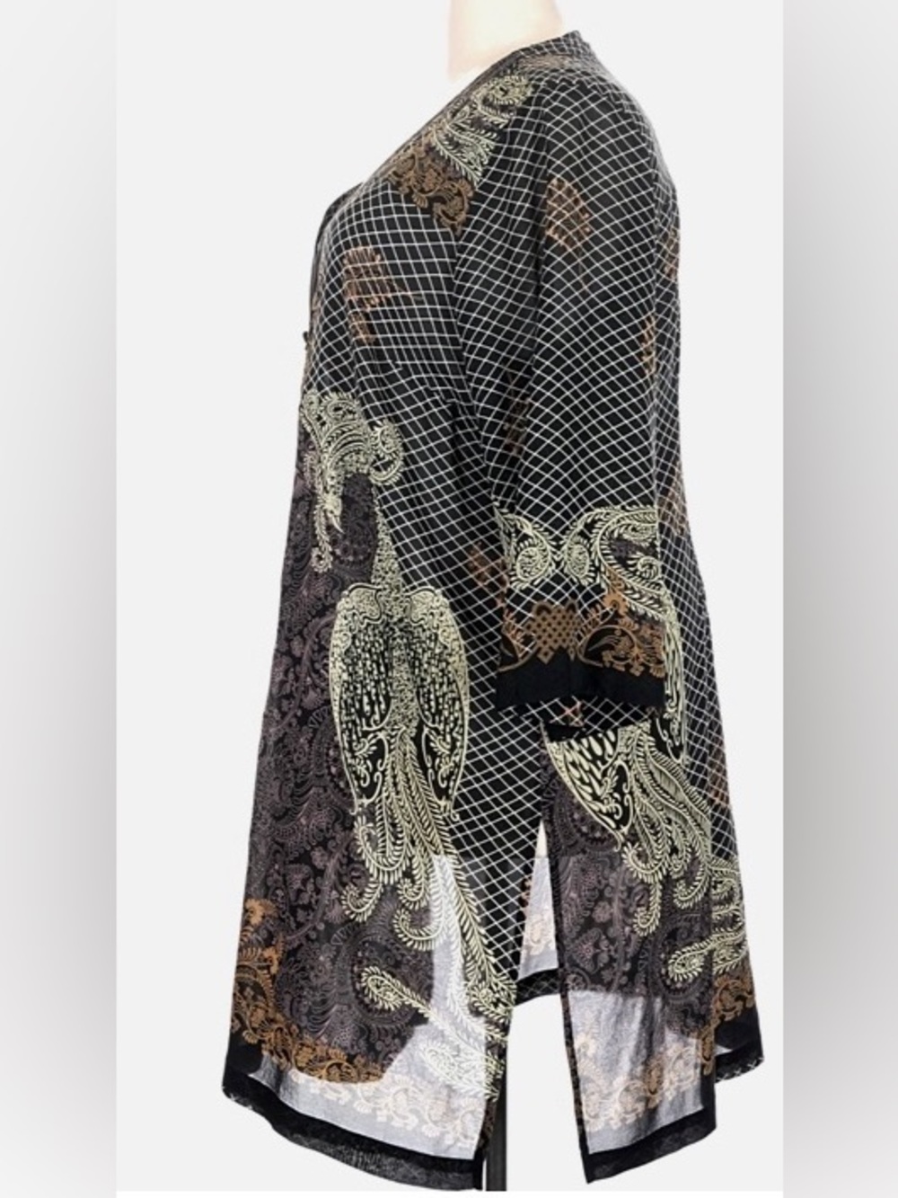 Citron~Santa Monica Beaded Peacock 
Silk Kimono Duster 
Semi-Sheer
Size 1X
NWOT - Picture 14 of 14